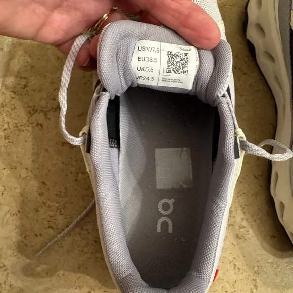 Women’s ON Athletic Shoes